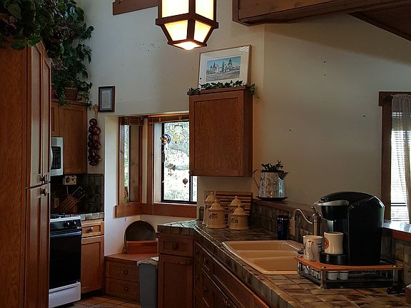 5th image of 11150 Tanglewood Dr