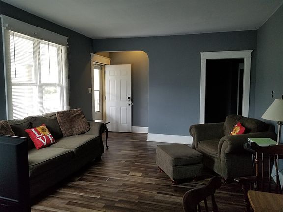 2nd image of 707 Split Faurot Ave #B