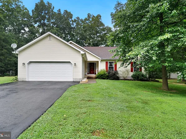 304 Hardwood Dr, Dover, DE 19904