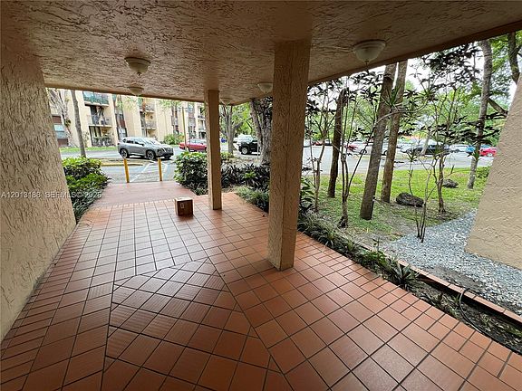 3rd image of 14415 N Kendall Dr #102G