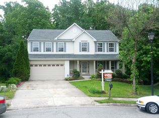 8211 Rambling Rose Ln, Laurel, MD 20724