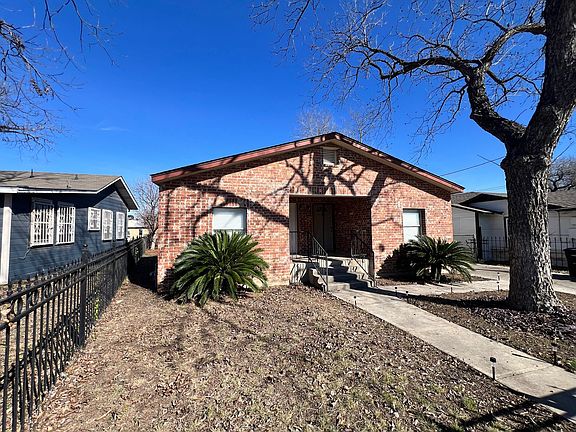 2nd image of 807 E Southcross Blvd #1