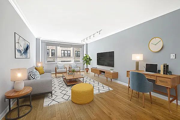1st image of 301 E 22nd St APT 4P