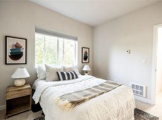 2748 SW Holden St, Seattle, WA 98126