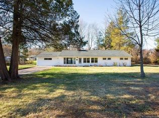 133 N Rolling Acres Rd, Cheshire, CT 06410