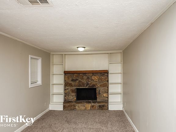 3rd image of 2640 Bankstone Dr SW