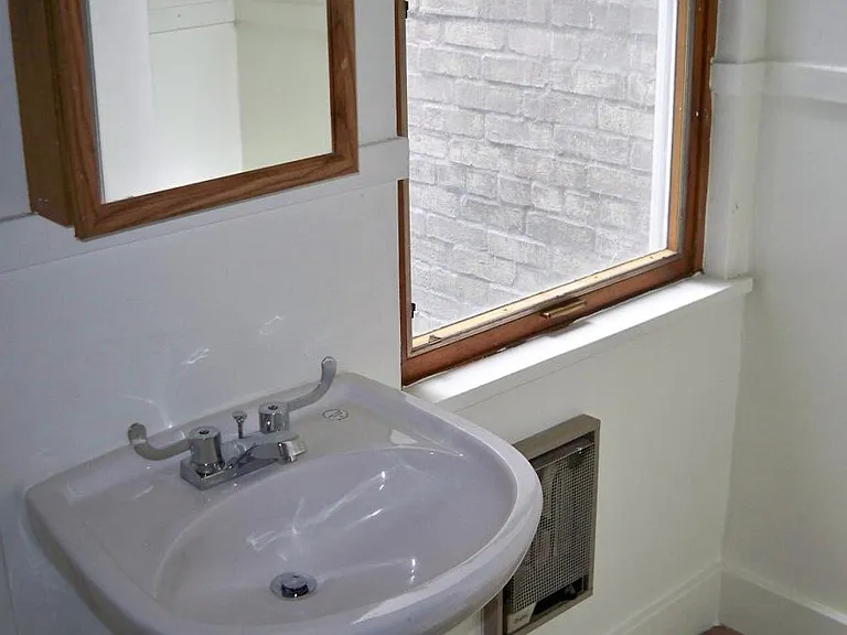 2147 Ardmore Blvd #2L — Photo 8