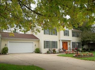840 Foxbriar Ln, Goshen, IN 46526