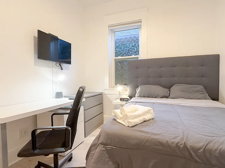 1343 C St #9D — Photo 8