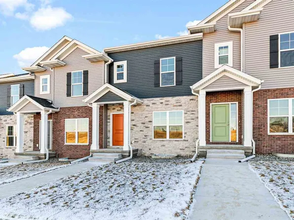 624 Catherine Dr, Tiffin, IA 52340