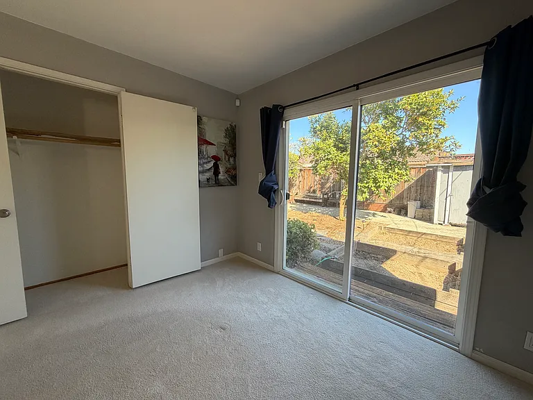 2758 Camino Del Rey — Photo 4