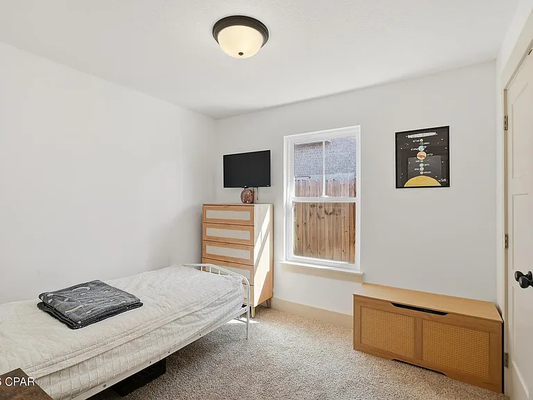 38100 Heartwood St — Photo 18