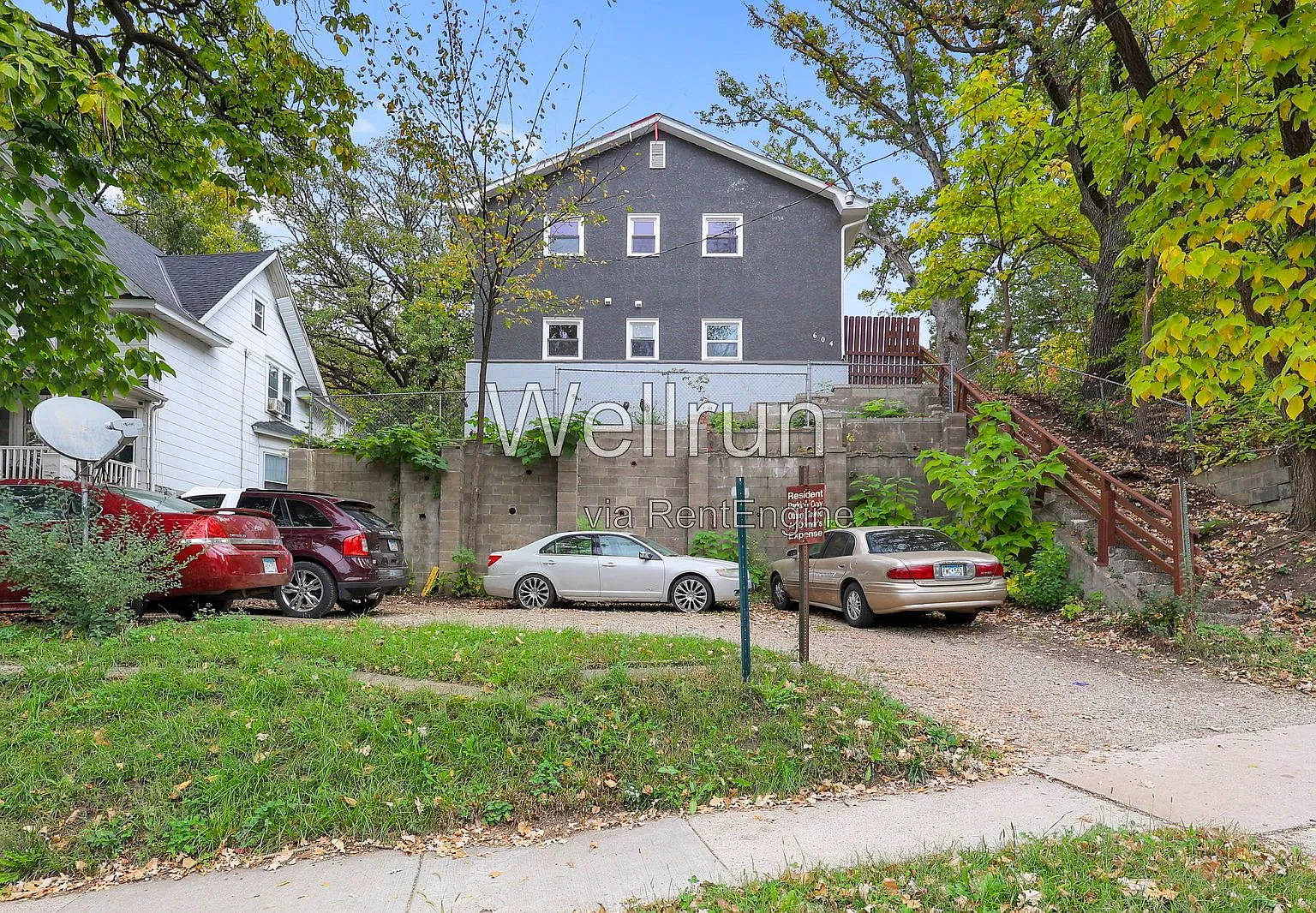 2 bed, 1.0 bath, 800 sqft, $1,550 — Photo 2
