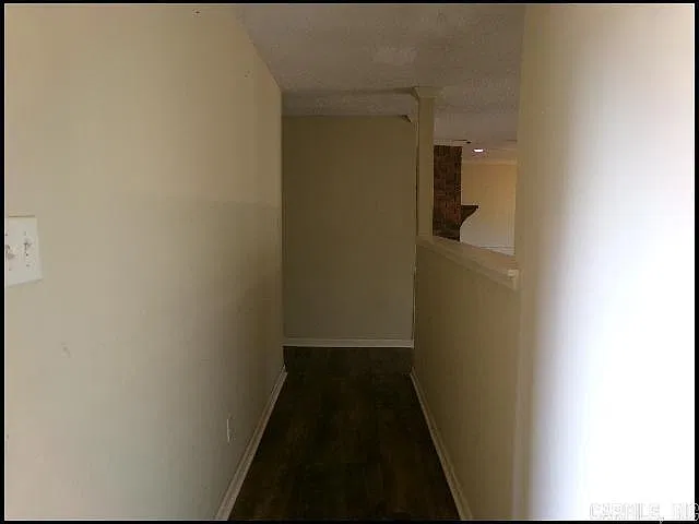 3 bed, 2.0 bath, 1440 sqft, $1,500 — Photo 2