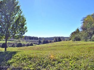 1871 Mud Pike, Christiansburg, VA 24073