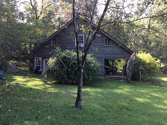 5th image of 752 Lakewood Dr NE