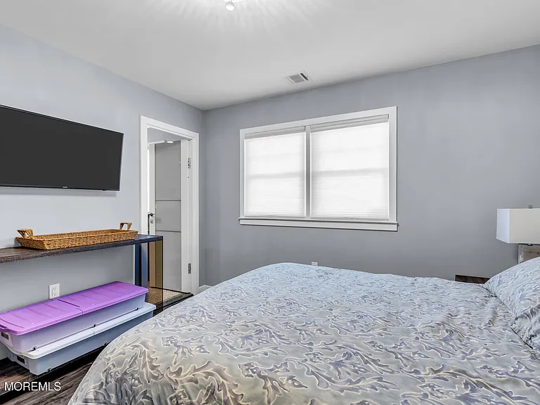 213 Hayes Ct — Photo 16
