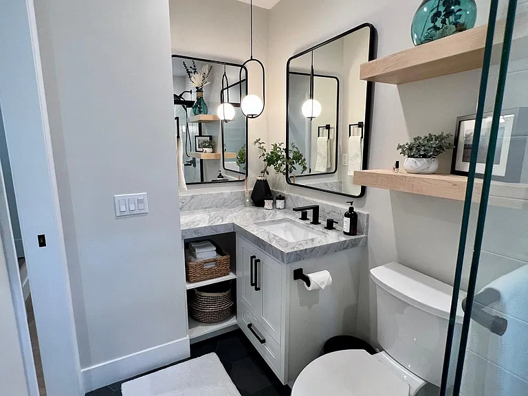 150 Loma Ln — Photo 19