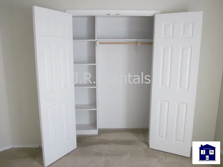 1906 Flagstaff Dr — Photo 61