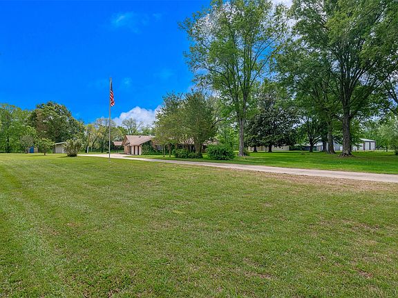 2nd image of 2564 Swan Lake Rd