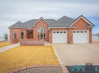 2622 West Ave, Artesia, NM 88210