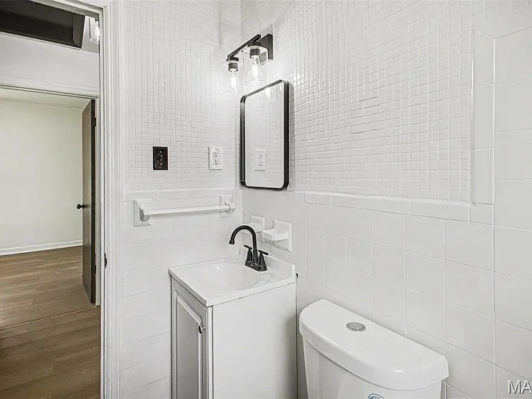 10205 Saint Daniel Ln — Photo 9