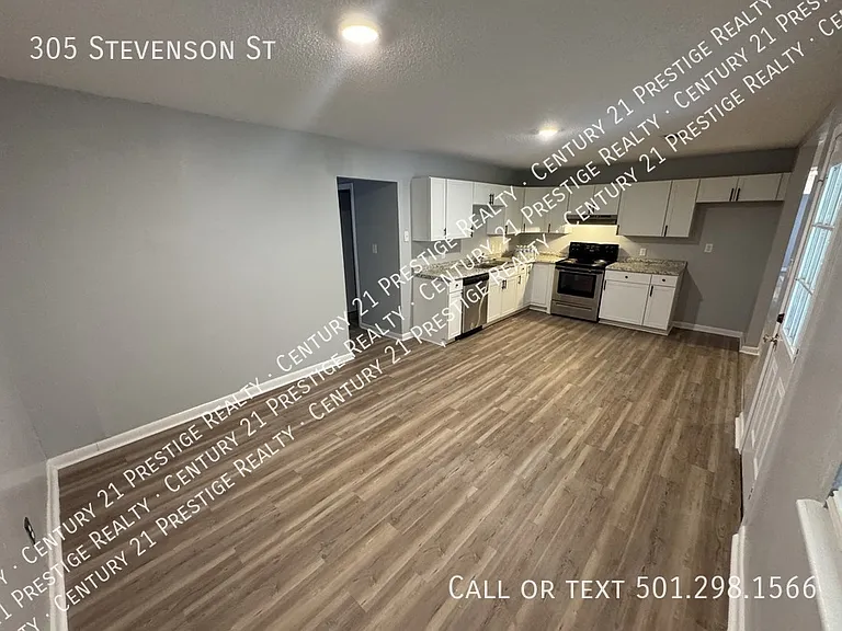 305 Stevenson St — Photo 17