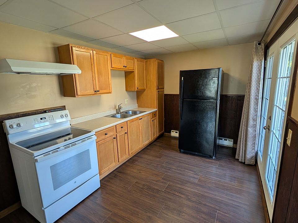 1st image of 14 Church St #1