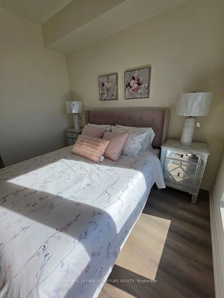 Dunwest Condo — Photo 4