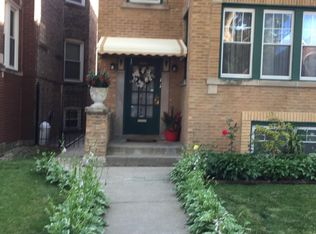 2920 N Harding Ave, Chicago, IL 60618