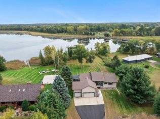 31883 Lakeway Dr NE, Cambridge, MN 55008