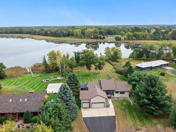 31883 Lakeway Dr NE, Cambridge, MN 55008