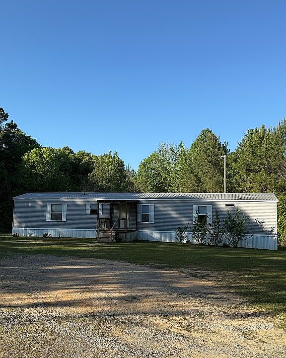 1st image of 610 Withers Rd