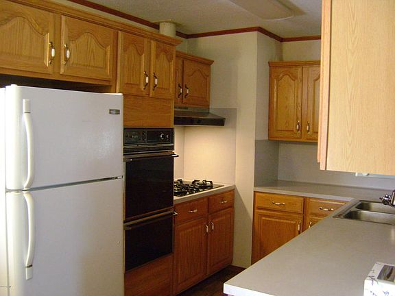 4th image of 2112 Eisenhower St