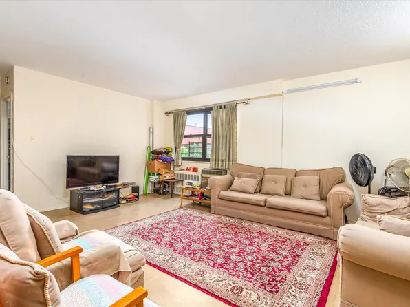 39-60 54th Street image 4 of 9