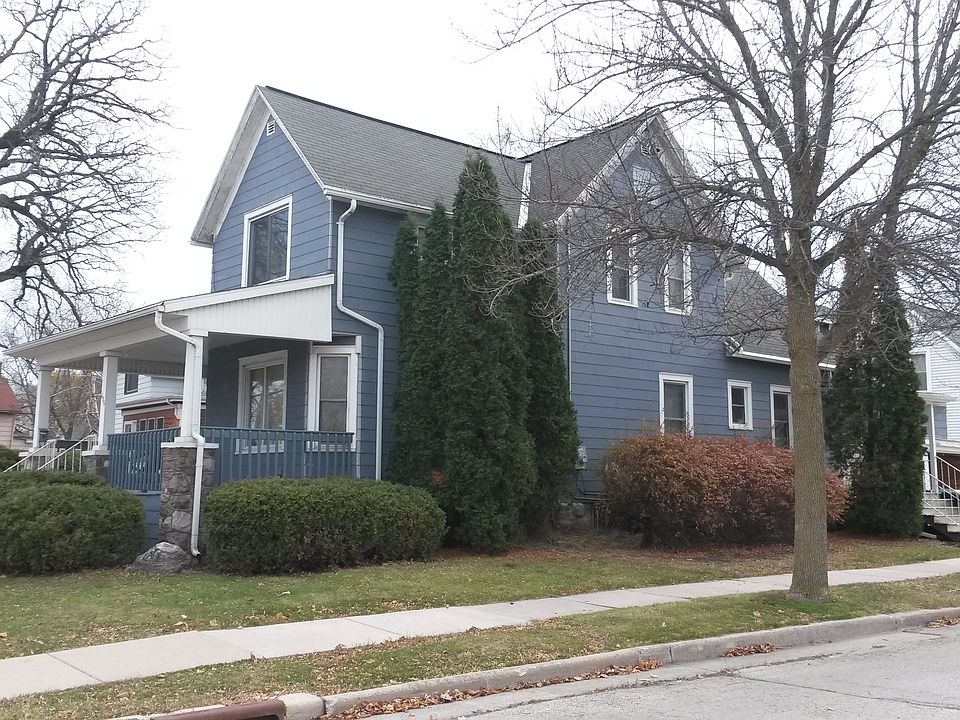 2nd image of 486 Forest Ave