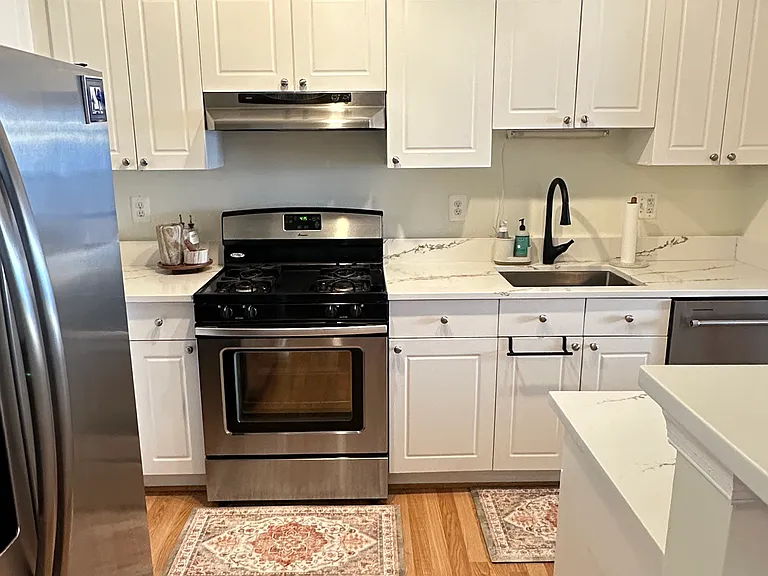 11350 Aristotle Dr #301 — Photo 2
