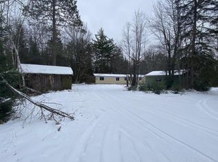 1222 Cove Ln, Eagle River, WI 54521