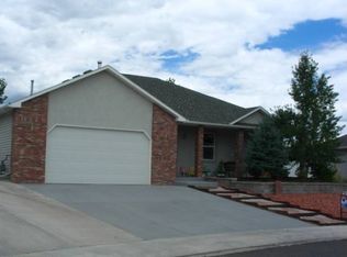 2532 Glenview Dr, Montrose, CO 81401