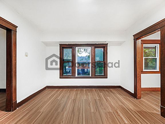 5th image of 1111 E 141st St