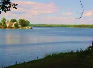 6 Baywood Dr, Moneta, VA 24121