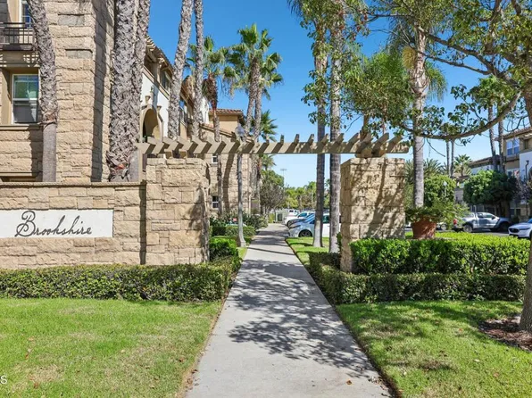 209 Riverdale Ct APT 558, Camarillo, CA 93012