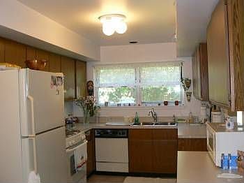 4th image of 55 White Pine Dr