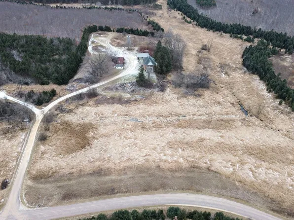 W22795 Marsolek Rd, Strum, WI 54770