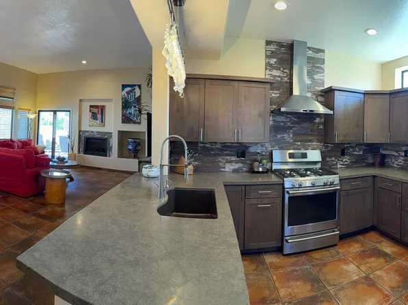 5422 N Via Papavero, Tucson, AZ 85750