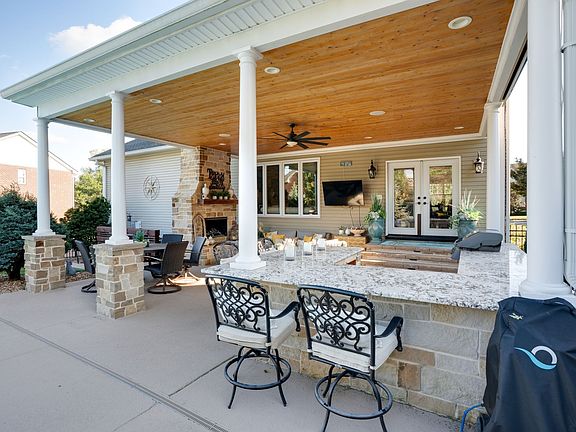 5th image of 109 Settlers Way