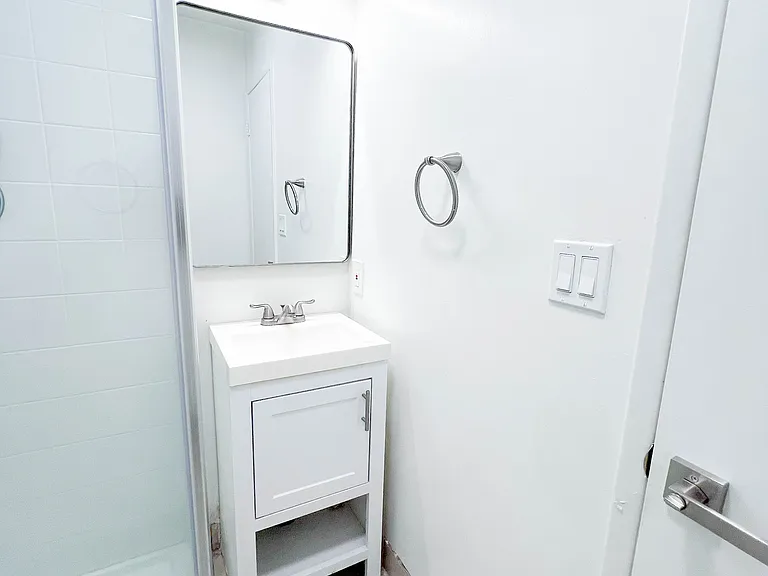 1316 N Fairfax Ave #2 — Photo 31