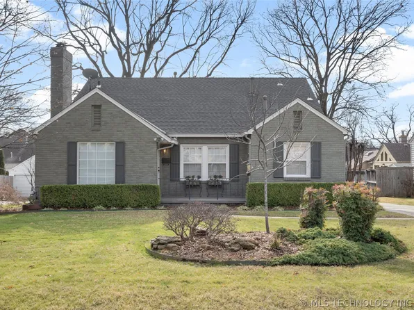 2432 E 25th Pl, Tulsa, OK 74114