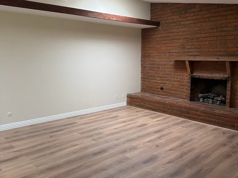 13919 York Ave — Photo 4