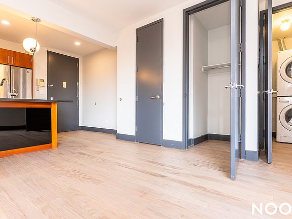 4th image of 756 Myrtle Ave APT 3E